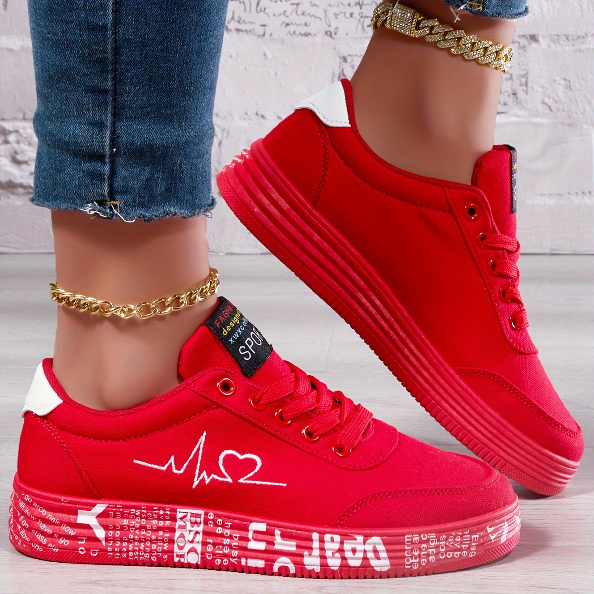 Women s Heart Pattern Canvas Shoes Casual Lace Outdoor Shoes details 8